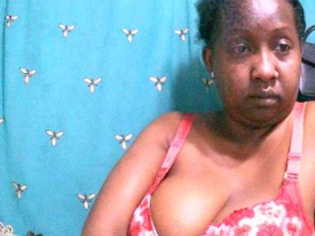 Sylivinaahh webcam
