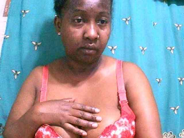 Sylivinaahh webcam