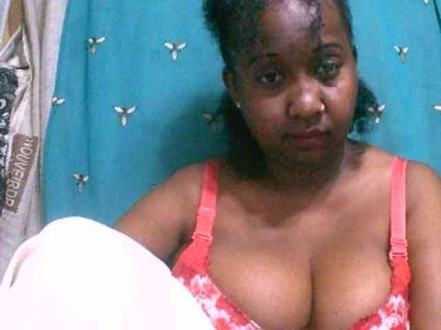 Sylivinaahh webcam
