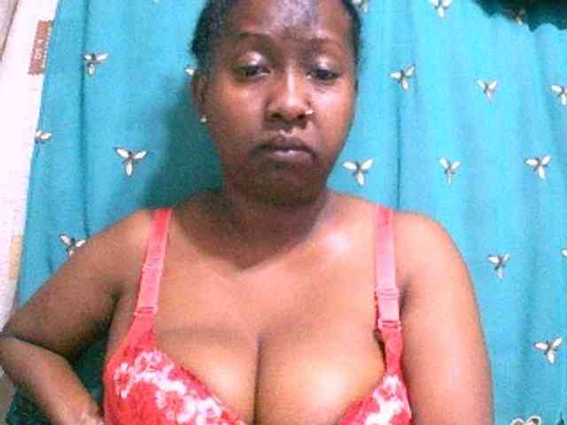 Sylivinaahh webcam