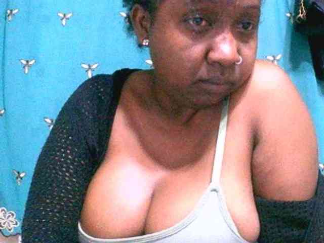 Sylivinaahh webcam