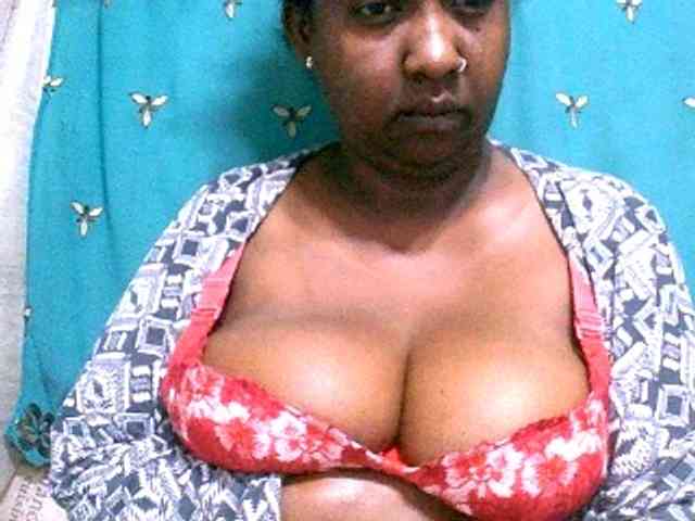 Sylivinaahh webcam