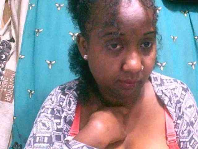 Sylivinaahh webcam