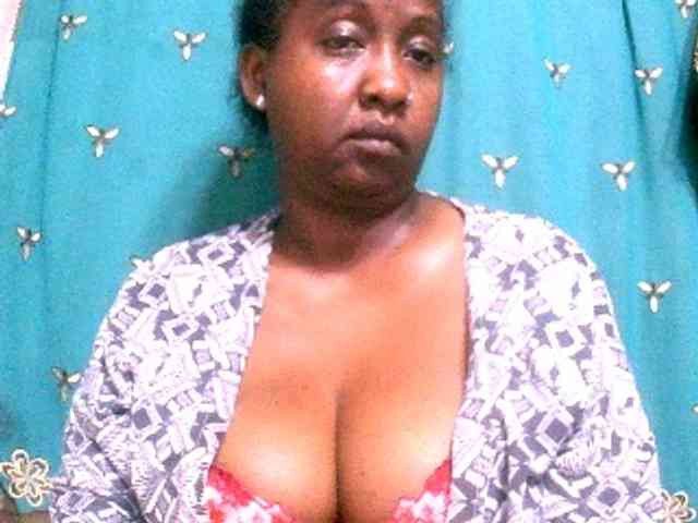 Sylivinaahh webcam