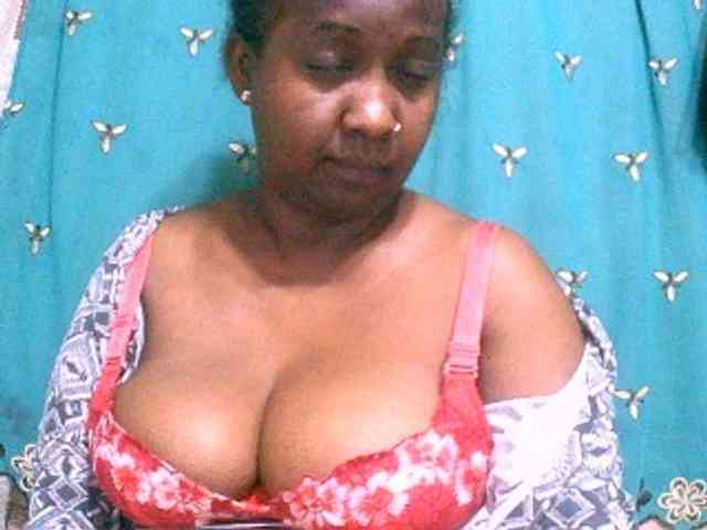 Sylivinaahh webcam
