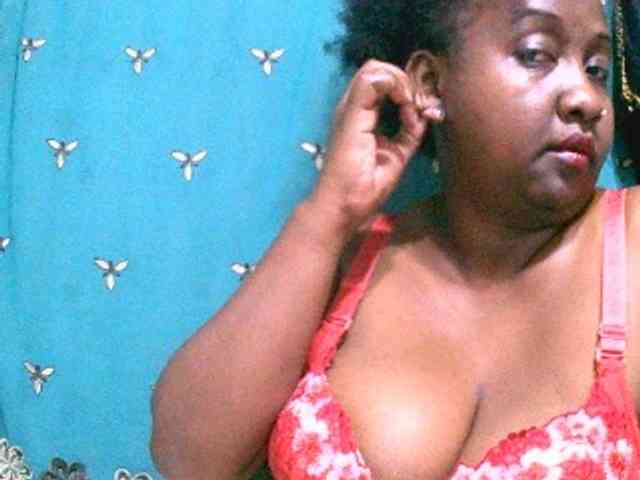 Sylivinaahh webcam