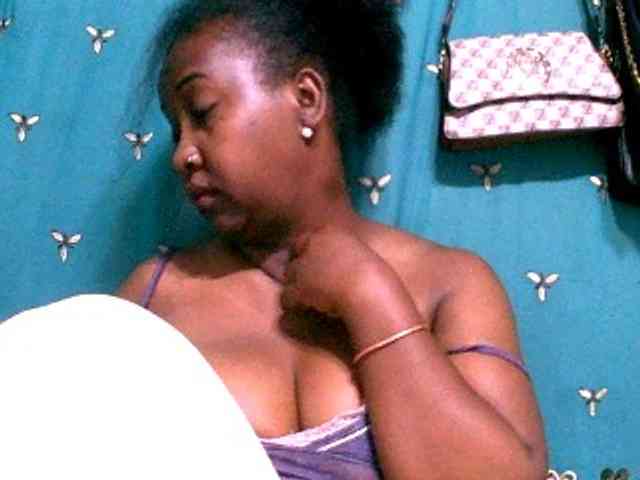Sylivinaahh webcam