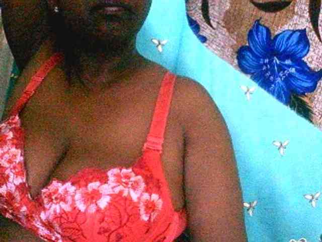 Sylivinaahh webcam