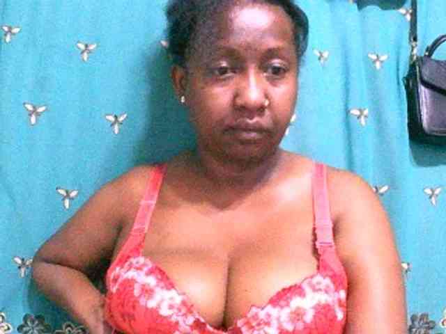 Sylivinaahh webcam