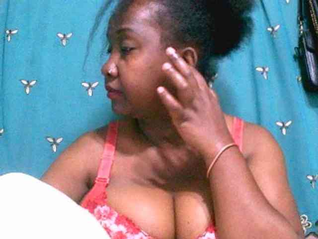 Sylivinaahh webcam