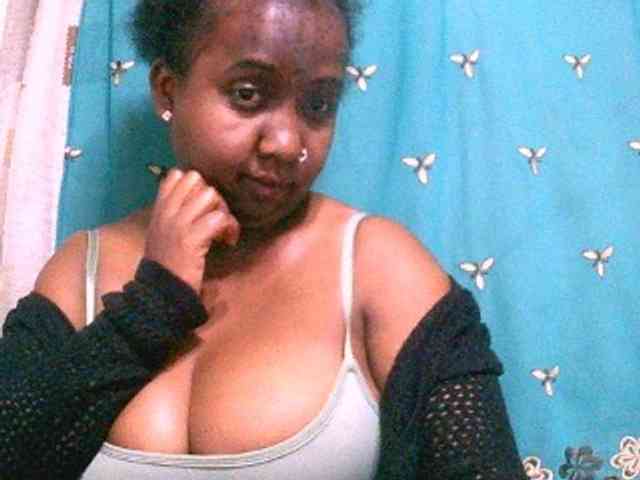 Sylivinaahh webcam