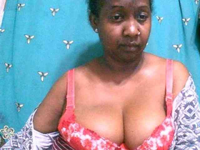 Sylivinaahh webcam