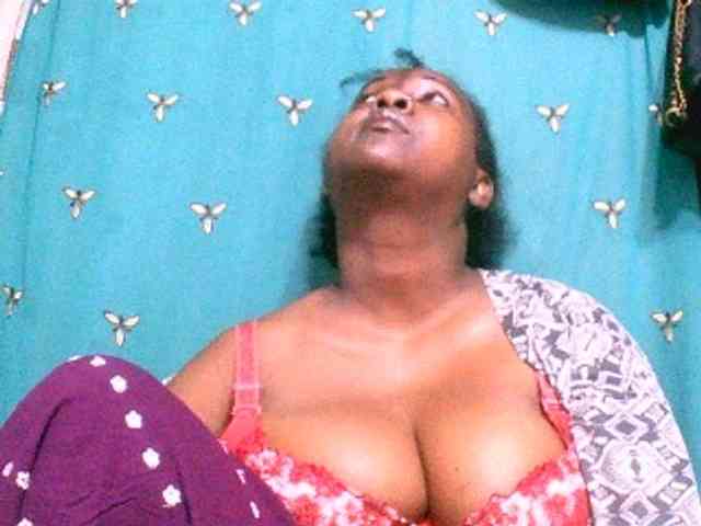 Sylivinaahh webcam