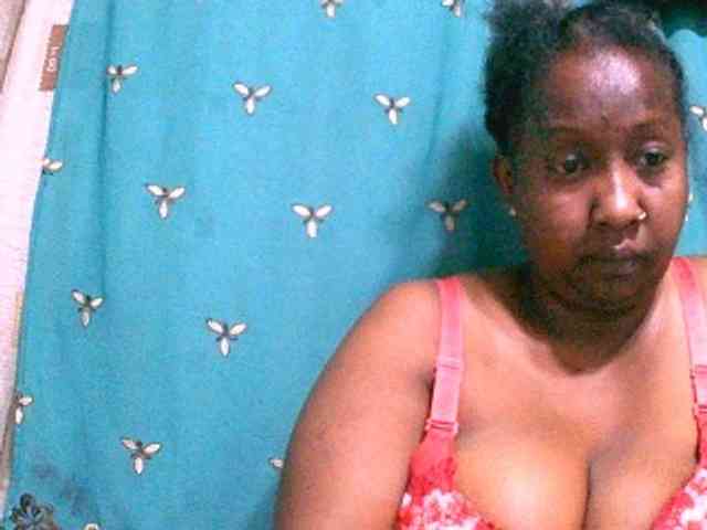 Sylivinaahh webcam