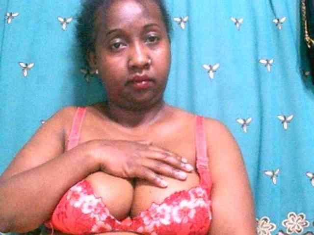 Sylivinaahh webcam