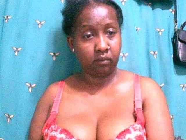 Sylivinaahh webcam
