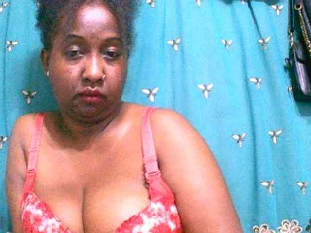 Sylivinaahh webcam