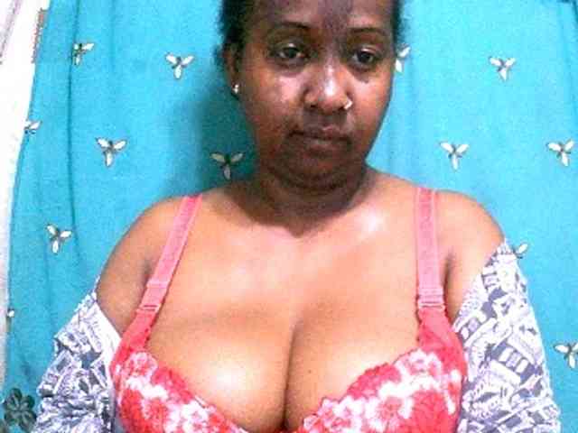 Sylivinaahh webcam