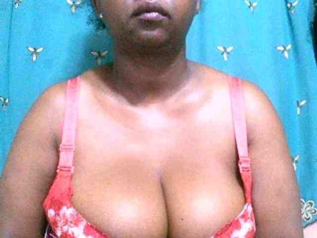 Sylivinaahh webcam