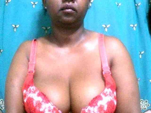 Sylivinaahh webcam