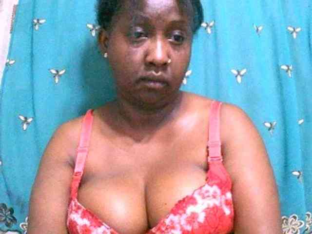 Sylivinaahh webcam