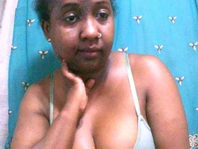 Sylivinaahh webcam
