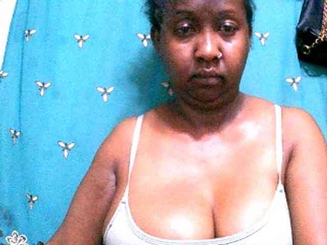 Sylivinaahh webcam
