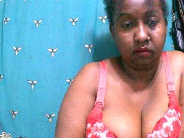 Sylivinaahh webcam