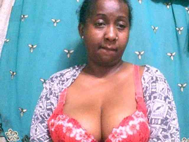 Sylivinaahh webcam