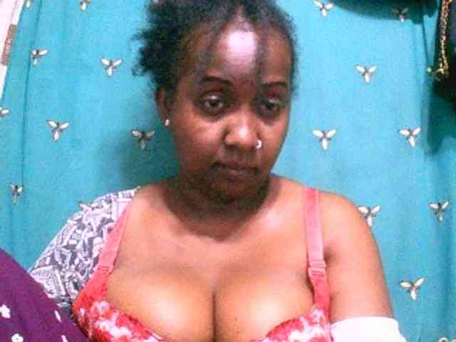 Sylivinaahh webcam