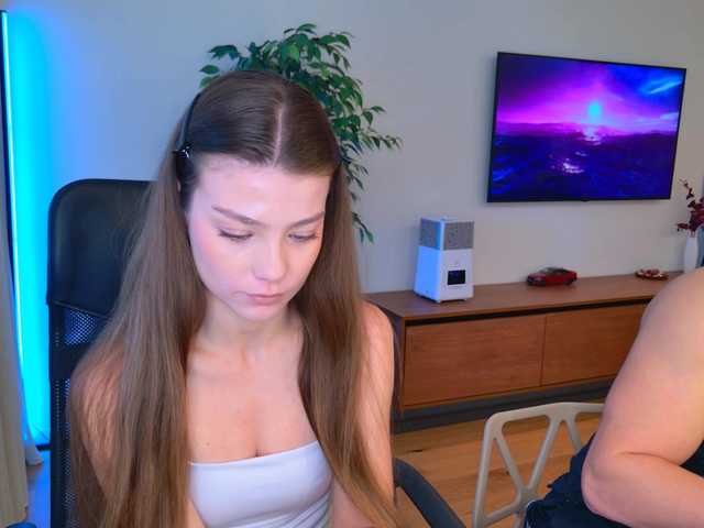  jony-jessica chat room