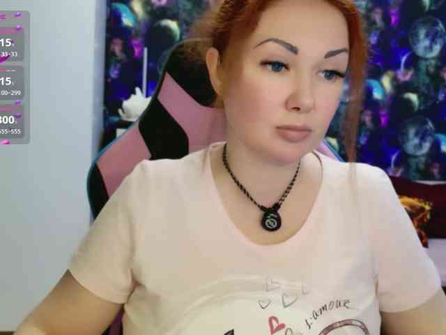 Satisfy_Me webcam