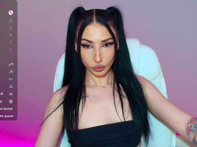 Sex chat gratuit in direct cu VickyLouna pe BongaCams