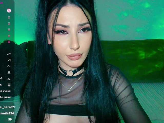 Sex chat gratuit in direct cu VickyLouna pe BongaCams