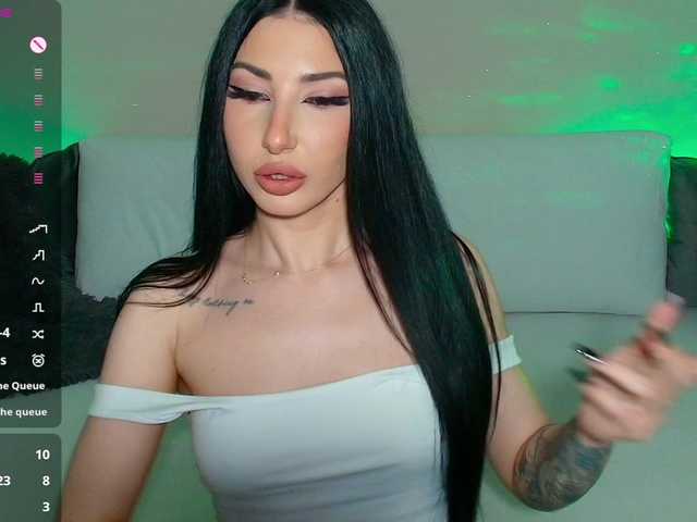 Sex chat gratuit in direct cu VickyLouna pe BongaCams