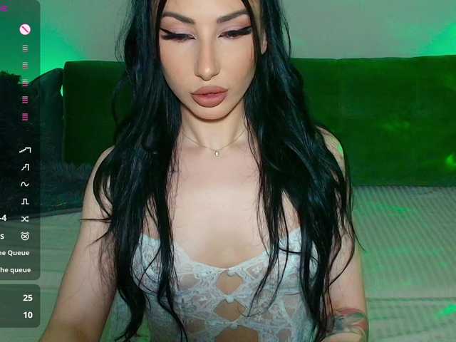 Sex chat gratuit in direct cu VickyLouna pe BongaCams