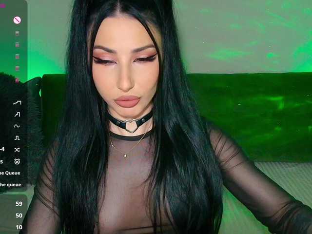 Sex chat gratuit in direct cu VickyLouna pe BongaCams