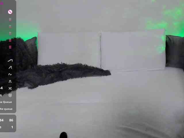 VickyLouna webcam