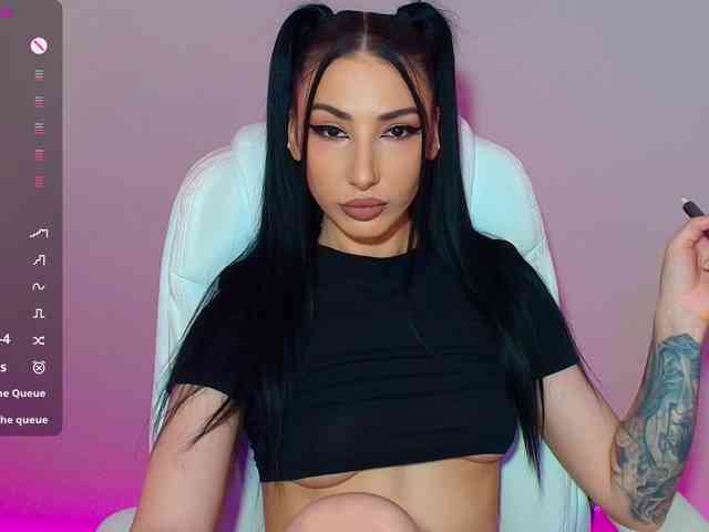 VickyLouna webcam