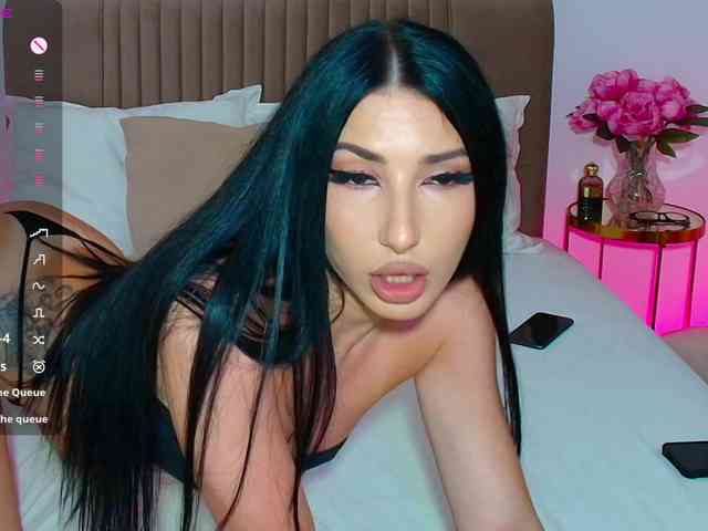 VickyLouna webcam