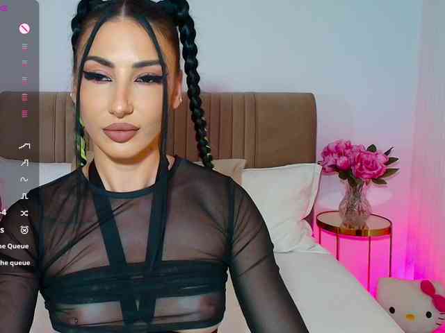 VickyLouna