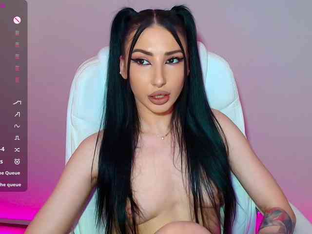 VickyLouna webcam