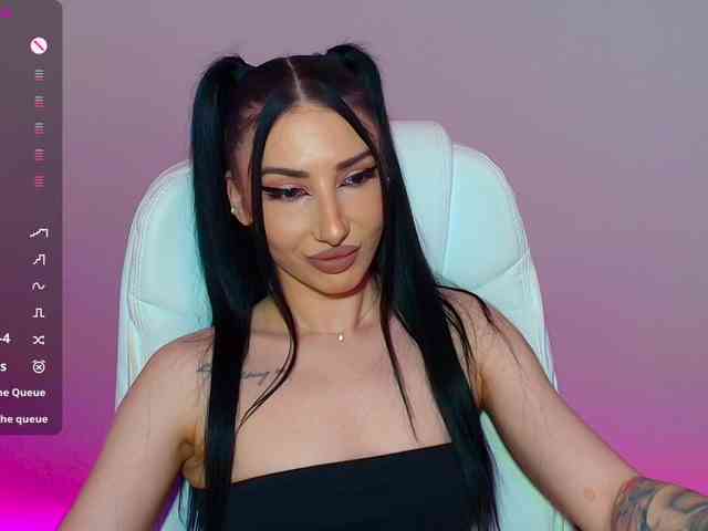 VickyLouna webcam