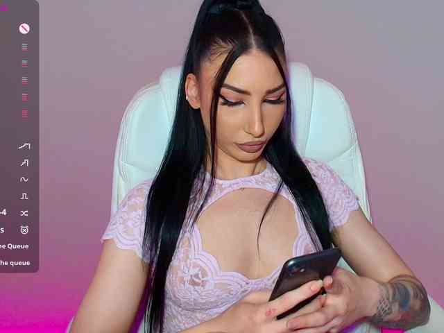 VickyLouna webcam
