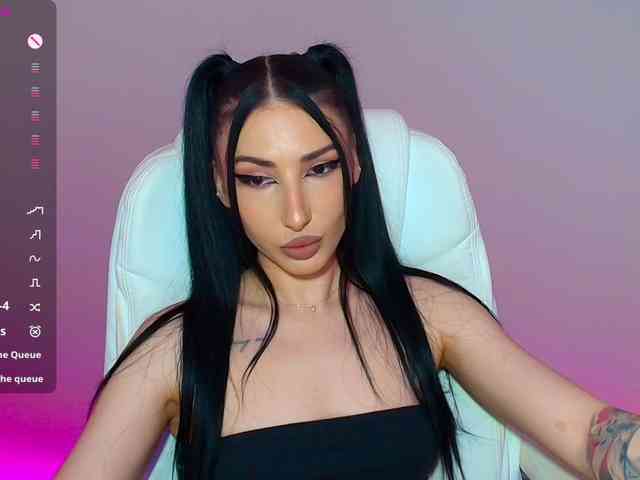 VickyLouna webcam