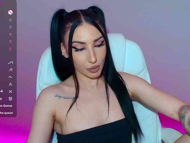 VickyLouna webcam