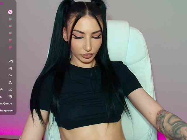 VickyLouna webcam