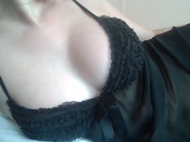 Anna6991 live cam on BongaCams