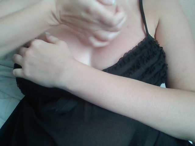 Anna6991 live cam on BongaCams