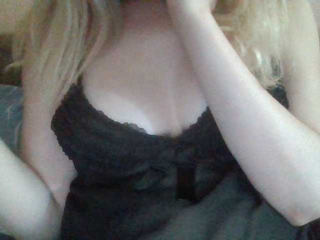 Anna6991 live cam on BongaCams